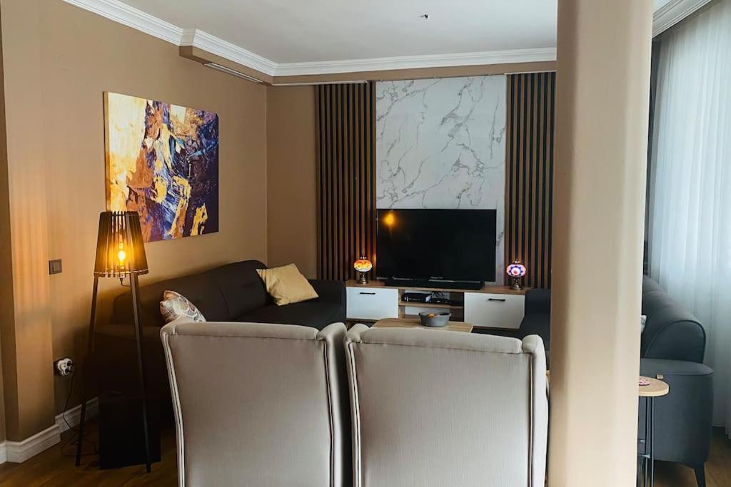 Sisli Osmanbey Taksim Large Terrace, Quietness And Space Apartman Isztambul Kültér fotó