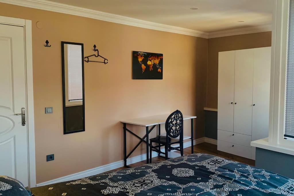 Sisli Osmanbey Taksim Large Terrace, Quietness And Space Apartman Isztambul Kültér fotó